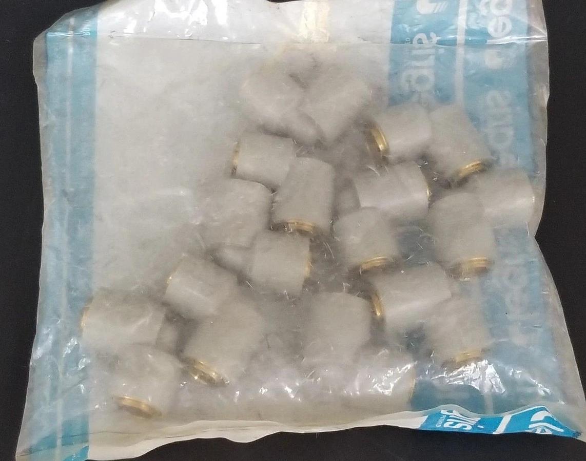 BAG OF 10 NEW LEGRIS 3102 62 00 UNION ELBOWS, 1/2" OD, 31026200