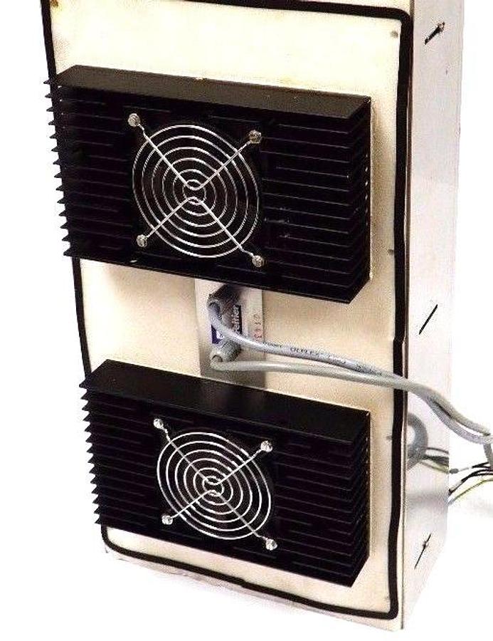 Used DR. NEUMANN PELTIER-TECHNIK SIZE 4 CABINET COOLER BM1.0201 KBD2-AC162 230V
