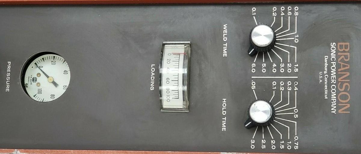 Used BRANSON SERIES 400 MODEL 400 ULTRASONIC PLASTIC WELDER
