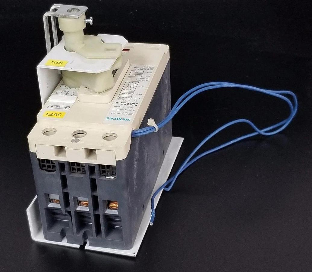 Used SIEMENS 3VF1 231-1DD11-0AA0 CIRCUIT BREAKER W/ BRACKET 3VF12311DD110AA0