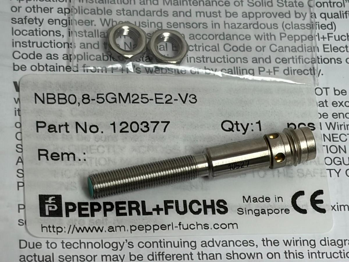 Used Pepperl+Fuchs NBB0,8-5GM25-E2-V3 Inductive Proximity Sensor Part 120377 New