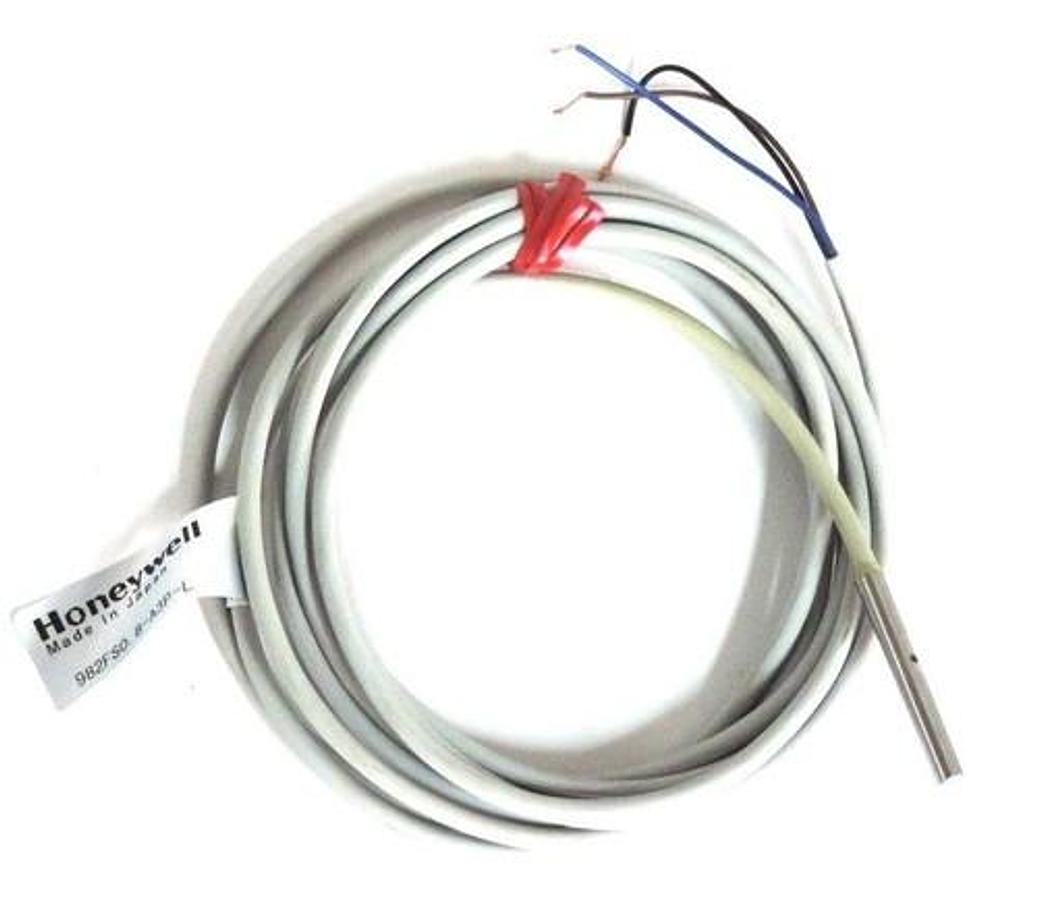 NIB HONEYWELL MICRO SWITCH 982FS0.8-A3P-L PROXIMITY SENSOR MIC982FS0.8A3PL