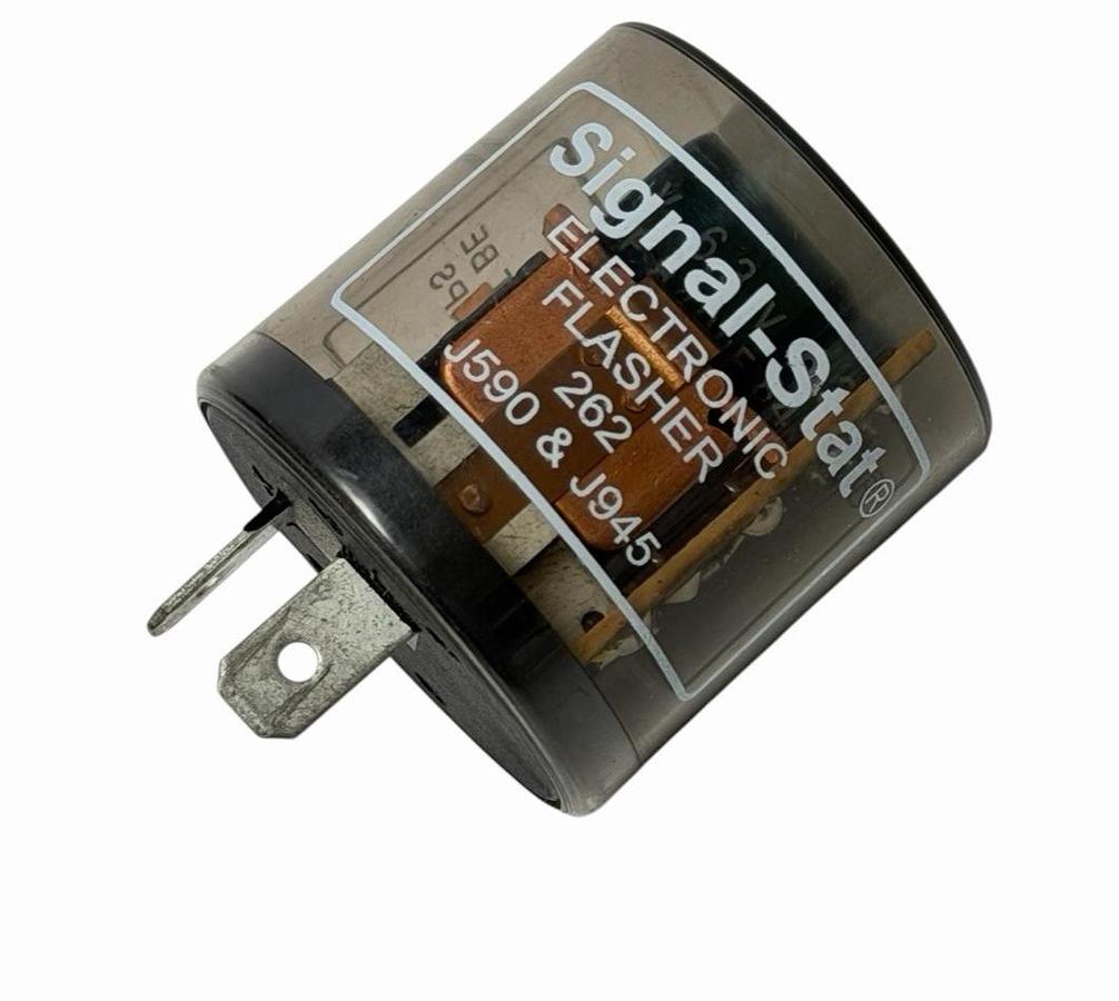 Used SIGNAL-STAT ELECTRONIC FLASHER 262 J590 & J945 12V