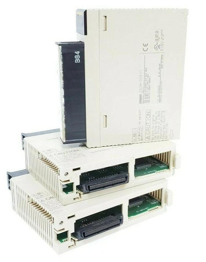 Used LOT OF 3 OMRON CS1W-OD211 OUTPUT UNITS CS1WOD211, 24V DC