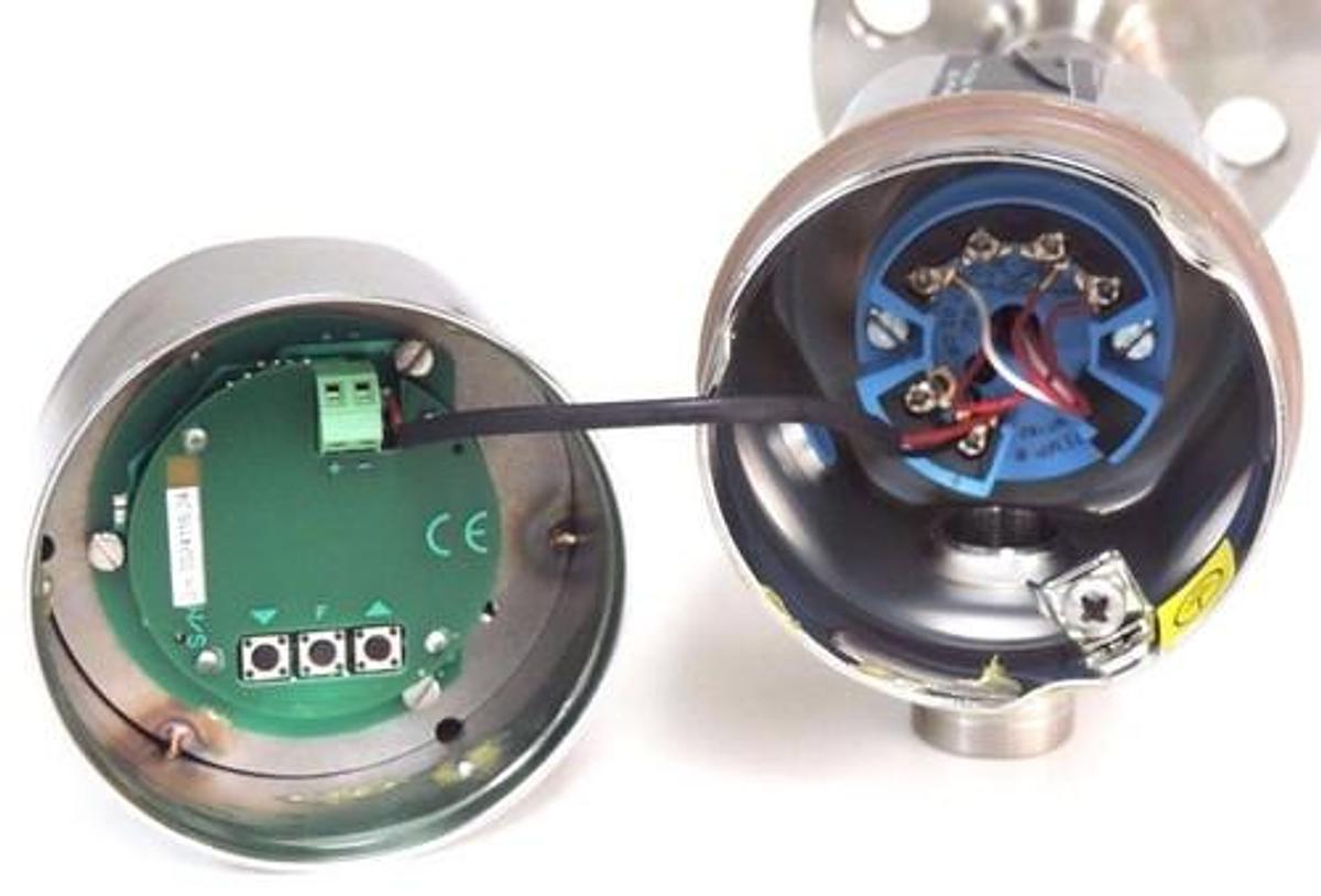 Used ENDRESS+HAUSER TH14 TEMPERATURE TRANSMITTER SENSOR TMT182, 1 PT100 CL A/ 3 WIRE