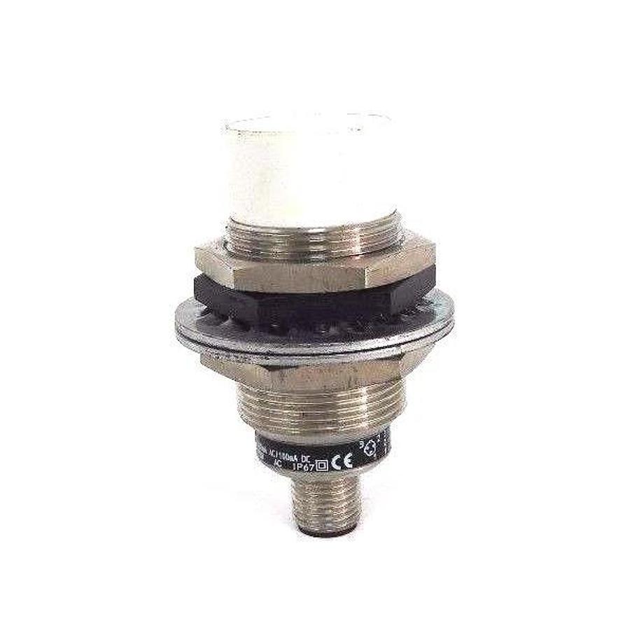 Used IFM EFFECTOR IIK2022-ABOA/SL/LS PROXIMITY SENSOR 110341 20-250V IIK2022ABOASLLS