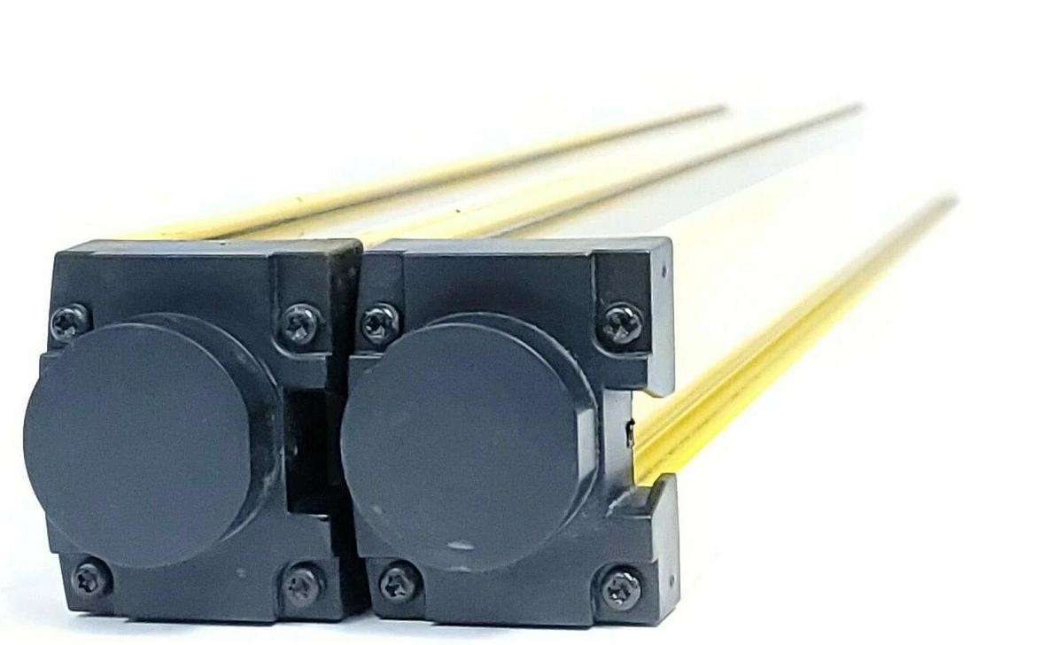 Used LOT OF 2 SICK C4000 SAFETY LIGHT CURTAINS C40S-0403CA010 RANGE: 0...19M