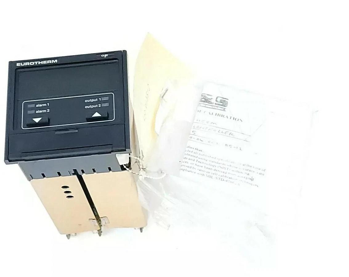Used EUROTHERM 810 029J TEMPERATURE CONTROLLER DIGITAL DISPLAY 0-600F DEG. TYPE J
