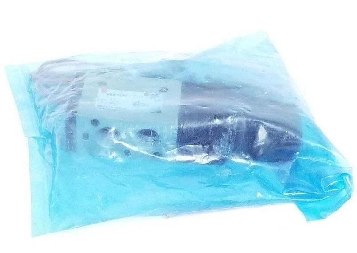Used NEW SMC VZ512M-5HS-01-F SOLENOID VALVE, 24VDC, VZ0P70, VZ512M5HS01F