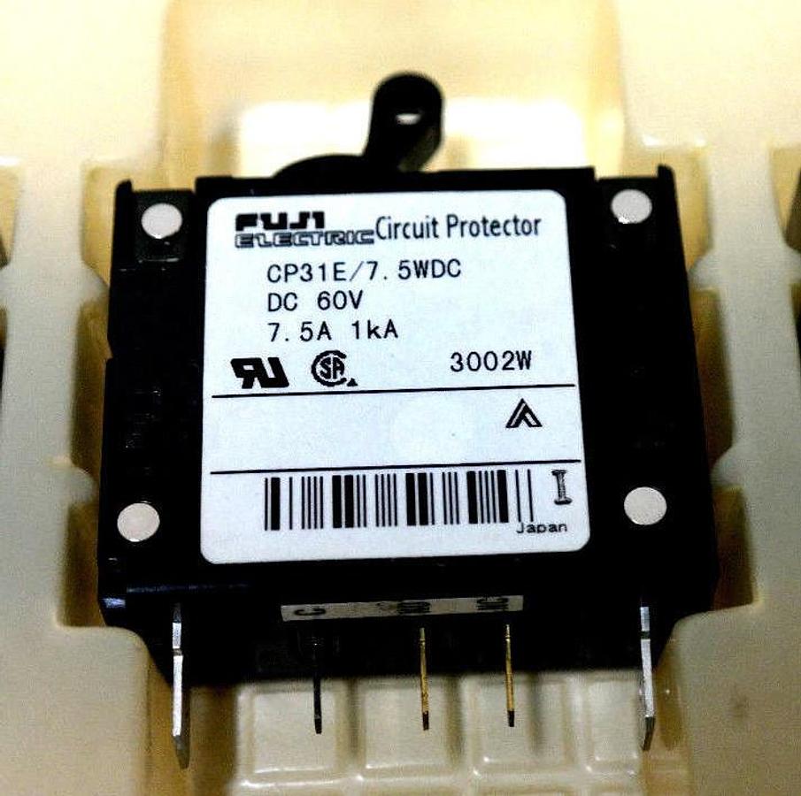 Used NIB FUJI ELECTRIC CP31E-7.5WDC CIRCUIT BREAKER 7.5AMP 1POLE W/ AUX SWITCH QTY:10
