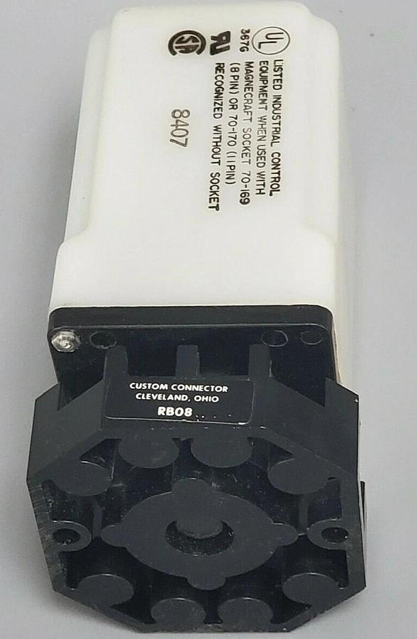 Used MAGNECRAFT ELECTRIC. CO W211ACPS0X-7 SOLID STATE TIME DELAY RELAY 10A 120V 50/60