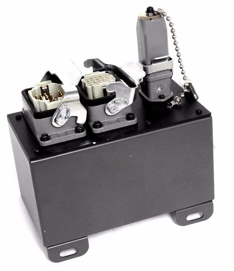 NEW FANUC A05B-2625-C051 TEACH PENDANT CONTROL BOX A05B2625C051