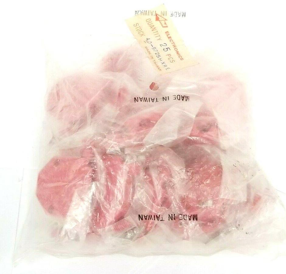 Used LOT OF 16 NEW IN BAG AIM ELECTRONICS 40-9725HXRE SUB CONNECTORS 25-PIN RED