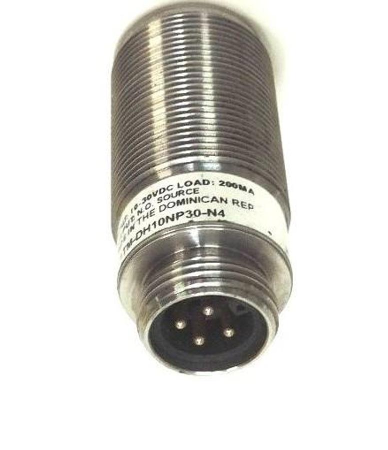 Used ALLEN BRADLEY 871TM-DH10NP30-N4 SER A INDUCTIVE PROXIMITY SENSOR 10-30VDC
