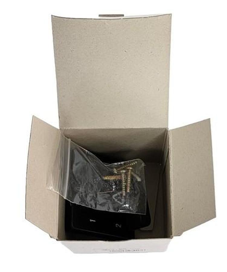NIB SQUARE D 9003-KAF2F OPERATOR CAM SWITCH HANDLE 60X60