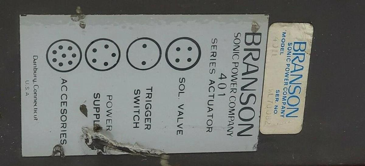 Used BRANSON SERIES 401 MODEL 401-L ULTRASONIC WELDER ACTUATOR D-120-155-007-J 401L