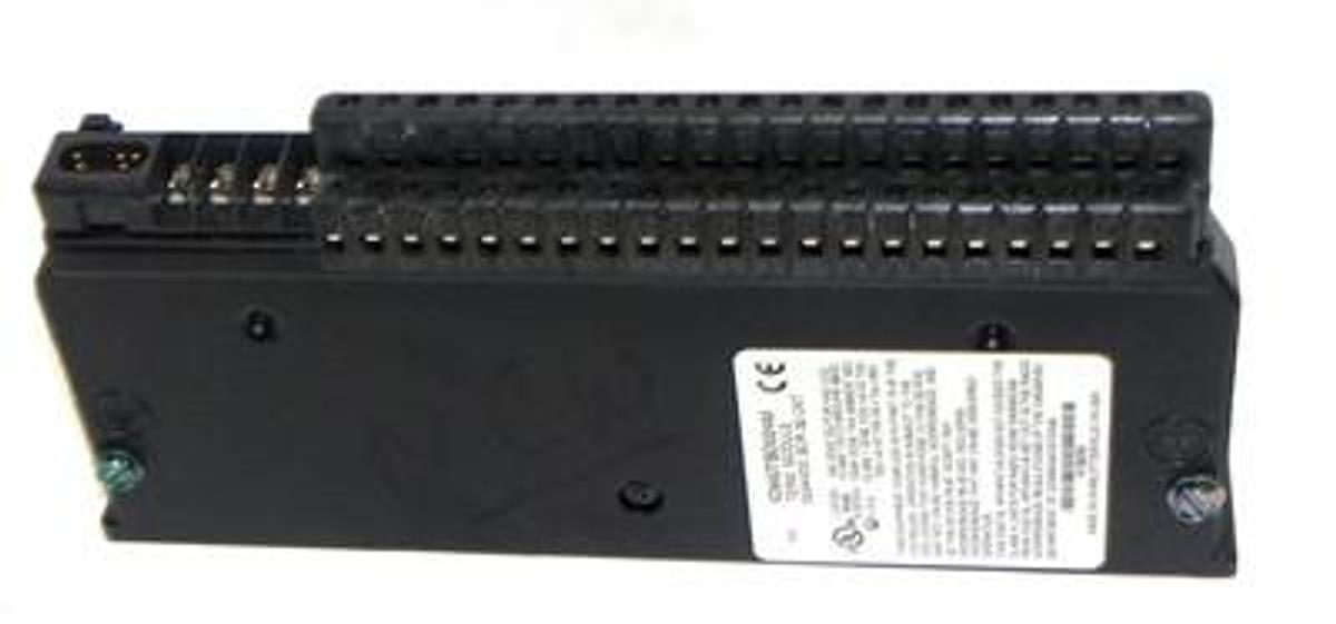 Used GE FANUC IC660TBD024M TERM. MODULE 12/24VDC SCR 32 CKT