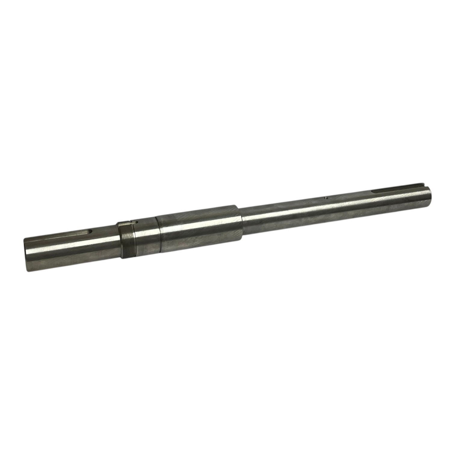 Used 30.75" Industrial Drive Shaft 2.5" to 2" Stepped Steer Axle Keyed Transmission