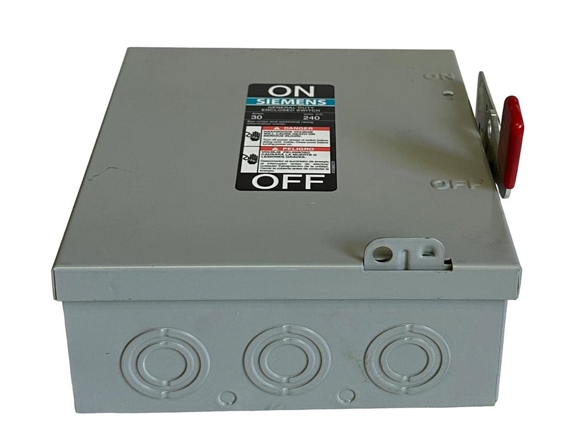 Used NEW SIEMENS GNF321 ENCLOSED GENERAL DUTY SAFETY SWITCH 30A 3P 240VAC