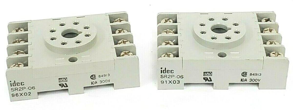 Used LOT OF 2 IDEC SR2P-06 RELAY SOCKETS 10A, 300V, SR2P06