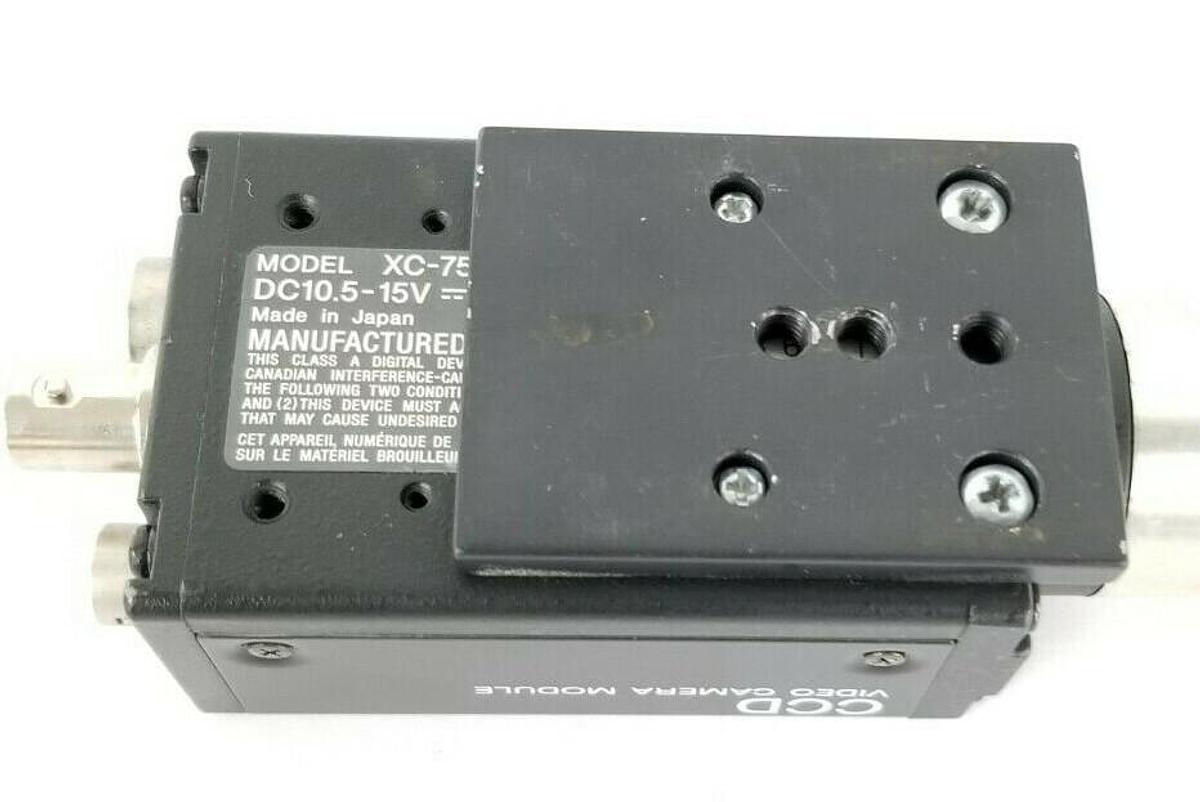 Used SONY XC-75-2 CCD CAMERA W/ 3'' IN. LENS & MOUNTING BRACKET 10.5-15VDC XC75-2