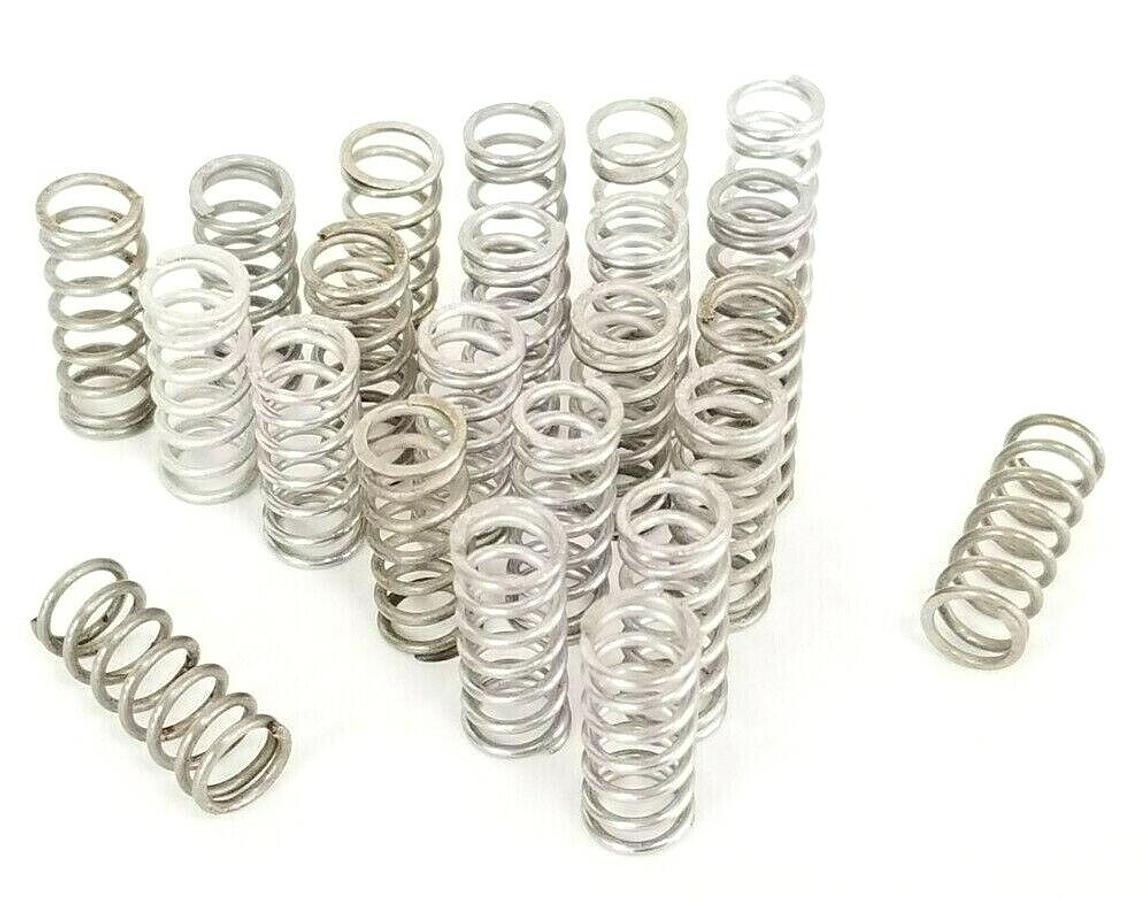 Used LOT OF 23 NEW 1-099-04-058-0 PRESSURE SPRINGS 1099040580