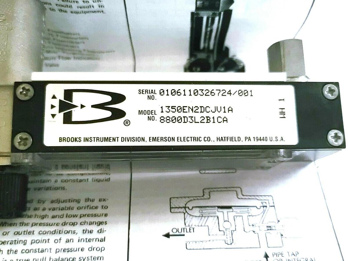 Used NEW BROOKS INSTRUMENTS 1350 SHO-RATE FLOW METER 1350EN2DCJV1A / 8800D3L2B1CA