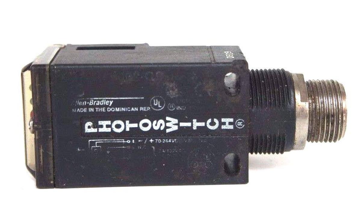 Used ALLEN BRADLEY PHOTOSWITCH SENSORS - LOT OF 5