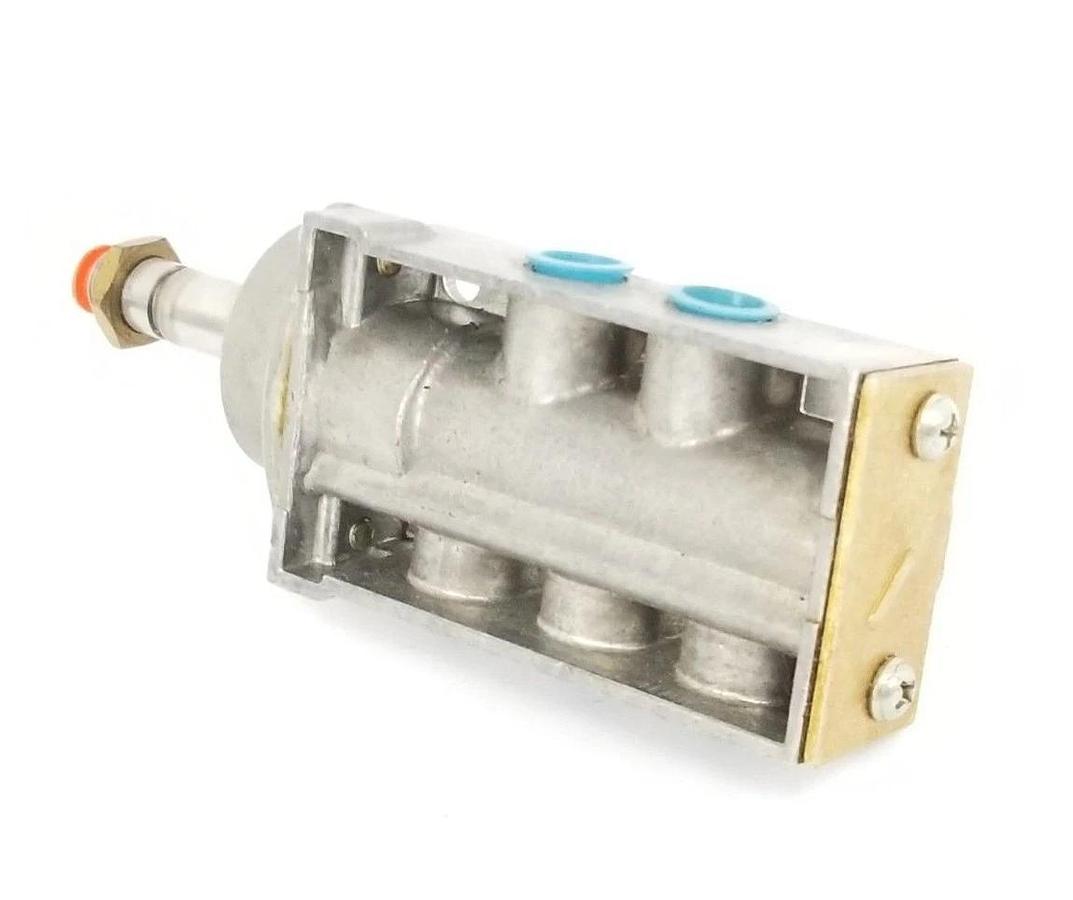 NEW HONEYWELL SKINNER 5-PORT VALVE ASSEMBLY
