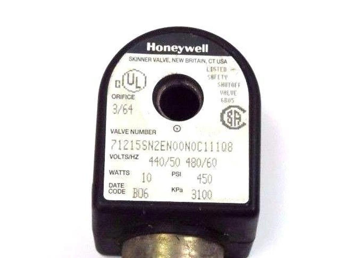 Used PARKER 7C111Q8451SHF3 SOLENOID VALVE COIL FOR 71215SN2EN00N0C111Q8 VALVE