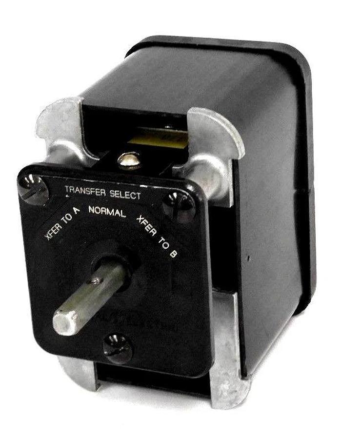 Used GE SB-1 ROTARY SWITCH 16SB1BD904SSM2V W/O LEVER ARM OR KEY