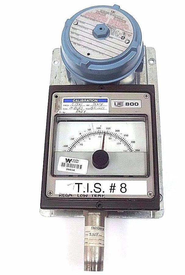 Used UNITED ELECTRIC 820E-2BS THERMOSTAT EXPLOSION-PROOF W/ UE 800