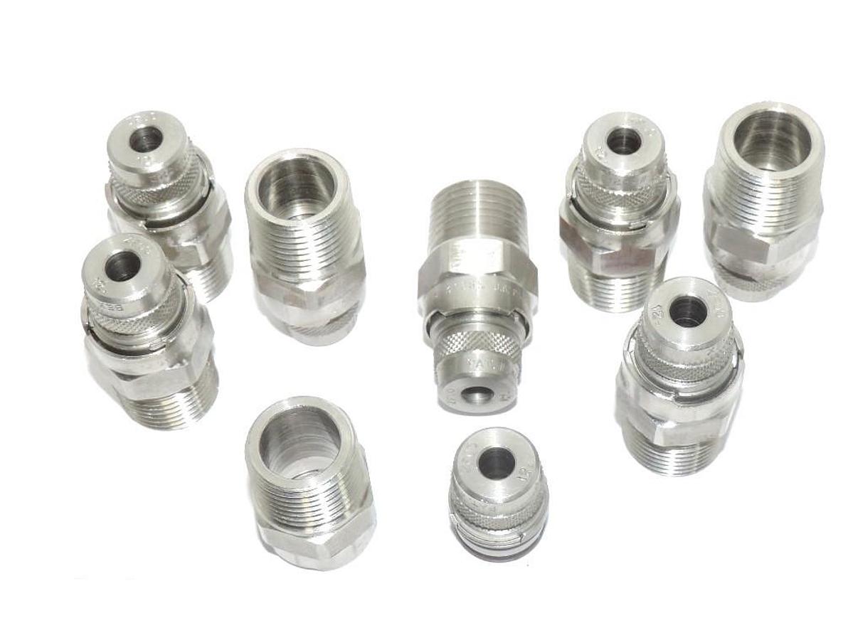 LOT OF 8 BEX 1/2 ZBD 316 SS ZIP TIP NOZZLE BODIES W/ BEX ZF0012 NOZZLE TIPS