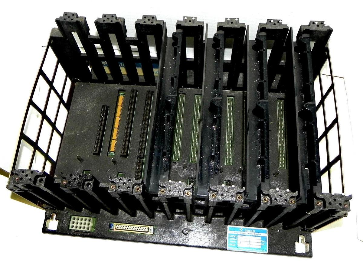 Used MODICON AS-H819-103 CHASSIS 7SLOT 19IN SLOT RACK