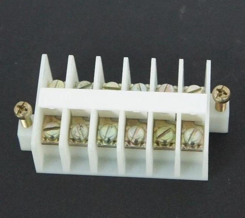 Used LOT OF 2 NIB ALLEN BRADLEY 1492-HJ86 SURFACE MOUNTED TERMINAL BLOCK SER. A, 25A