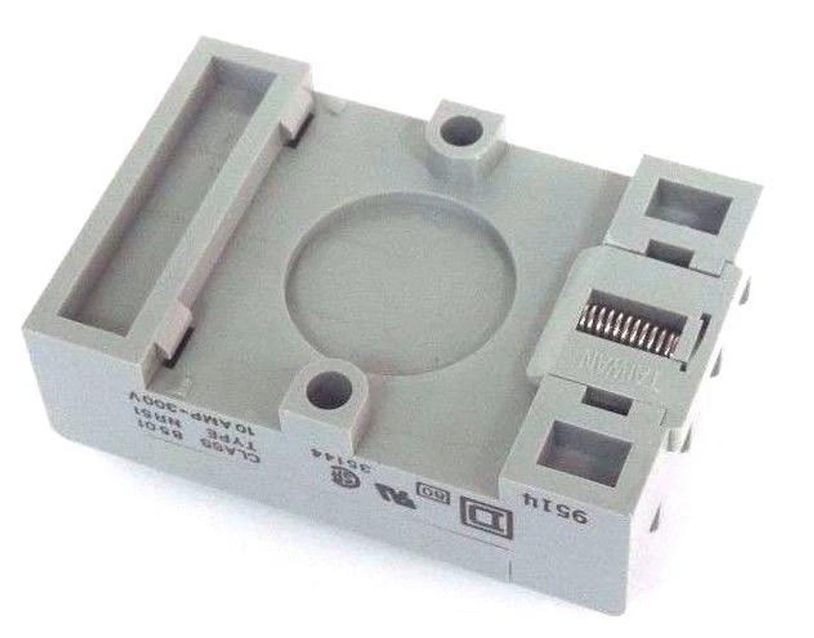 Used LOT OF 3 NIB SQUARE D 8501-NR51 RELAY SOCKETS 8501NR51 SER. A