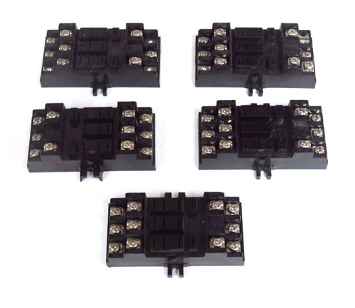 Used LOT OF 5 GOULD SL-711 RELAY SOCKETS 10A 300V SL711