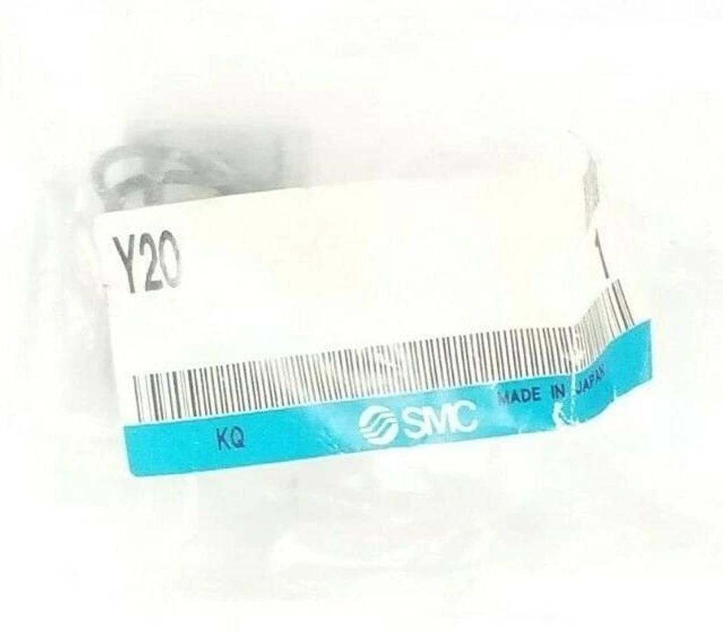 Used NEW SMC Y20 DBL KNUCKLE JOINT W/PIN