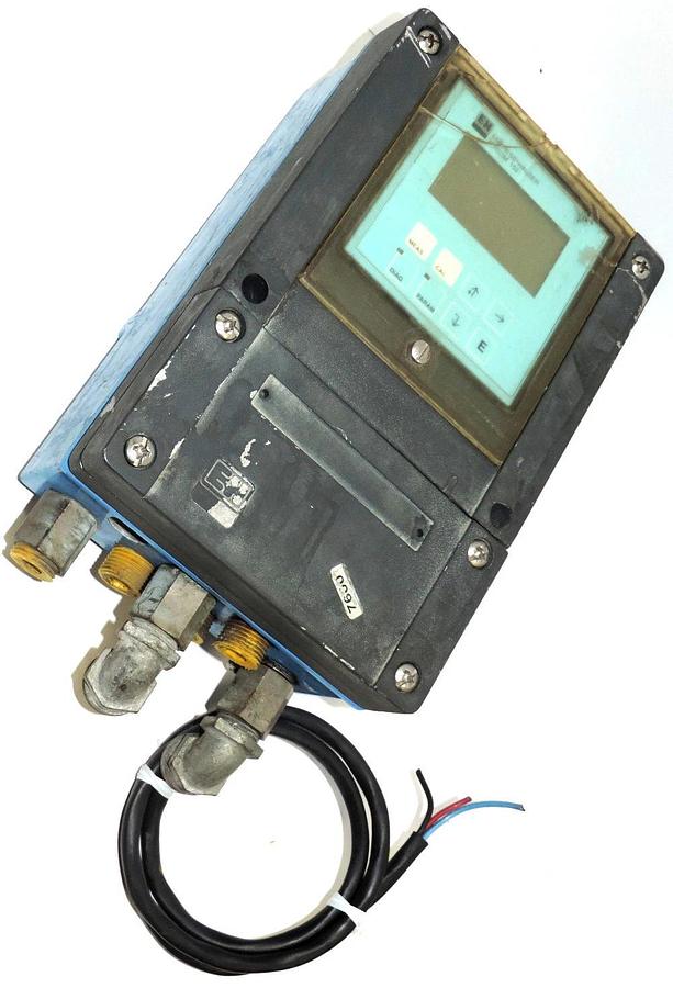 Used ENDRESS & HAUSER MYCOM 152 CPM152-F1A1A11A PH MEASUREMENT CONTROLLER
