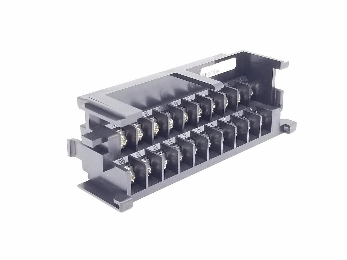 Used NEW HONDA MDL940 I/O TERMINAL BLOCK WITH CONNECTOR (MISSING COVER)