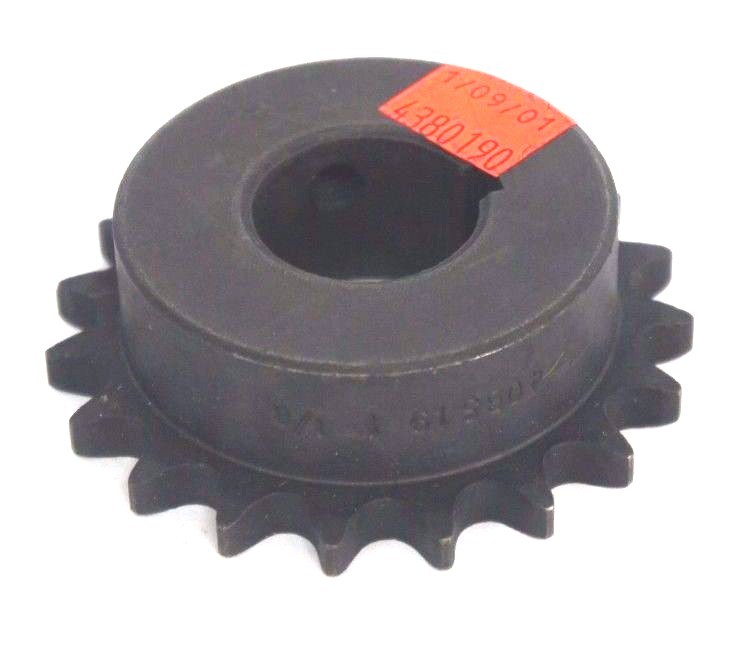 Used NEW MARTIN 40BS19-1-1/8 SPROCKET 20TEETH, 1 1/18" BORE, 40BS19118
