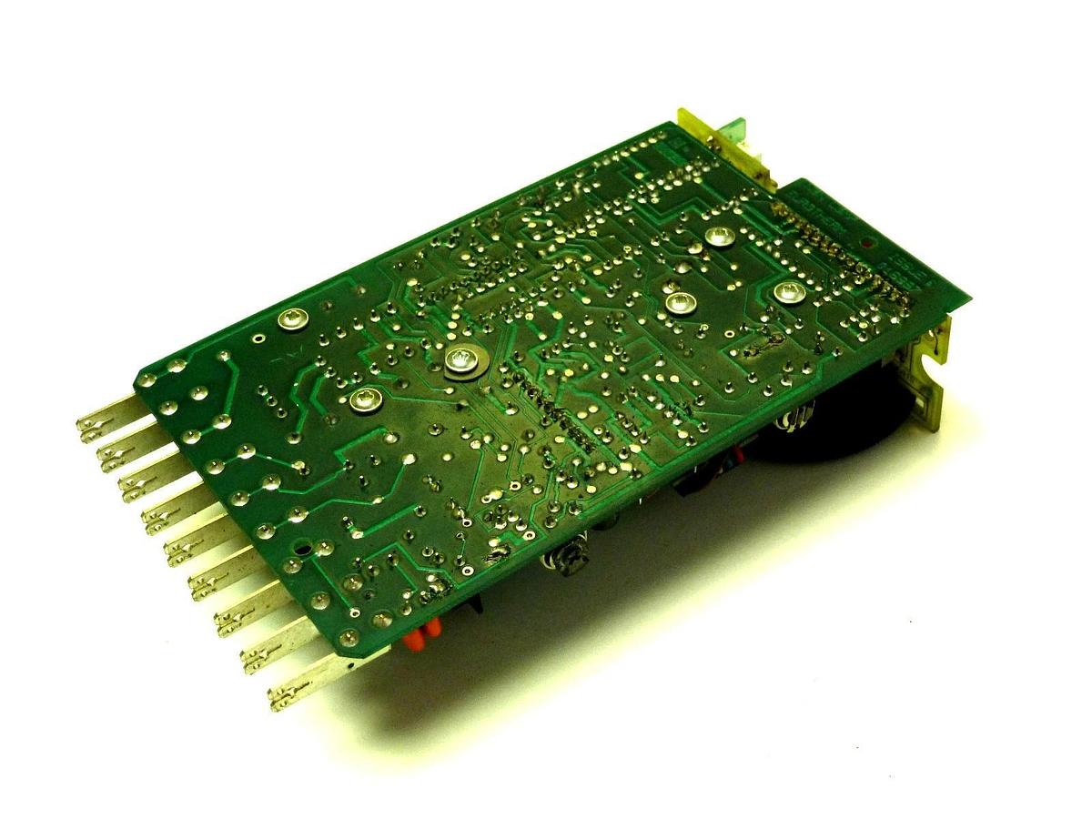 Used EUROTHERM 018987 CONTROLLER BOARD