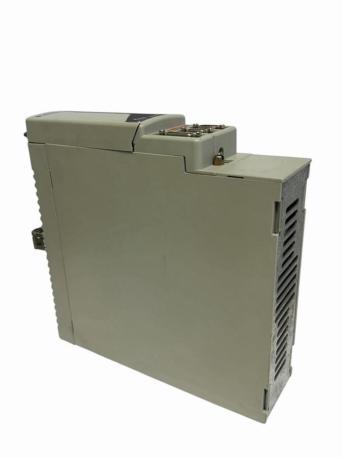 Used ALLEN BRADLEY 2094-BM02 AXIS MODULE SERIES A KINETIX 6000 SERVO DRIVE AMPLIFIER