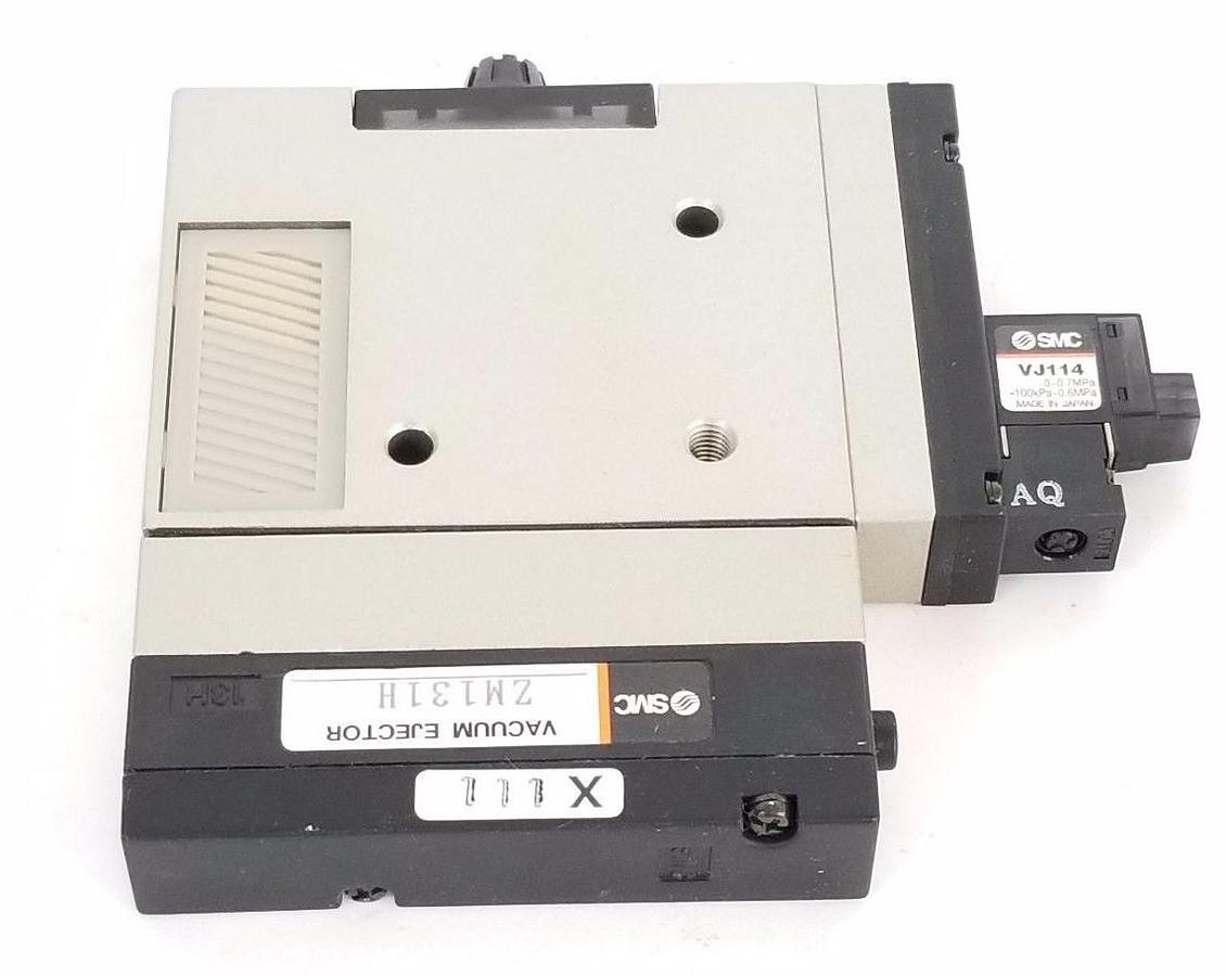 Used NEW SMC ZM131H VACUUM EJECTOR W/ VJ114 VACUUM SOLENOID 24VDC