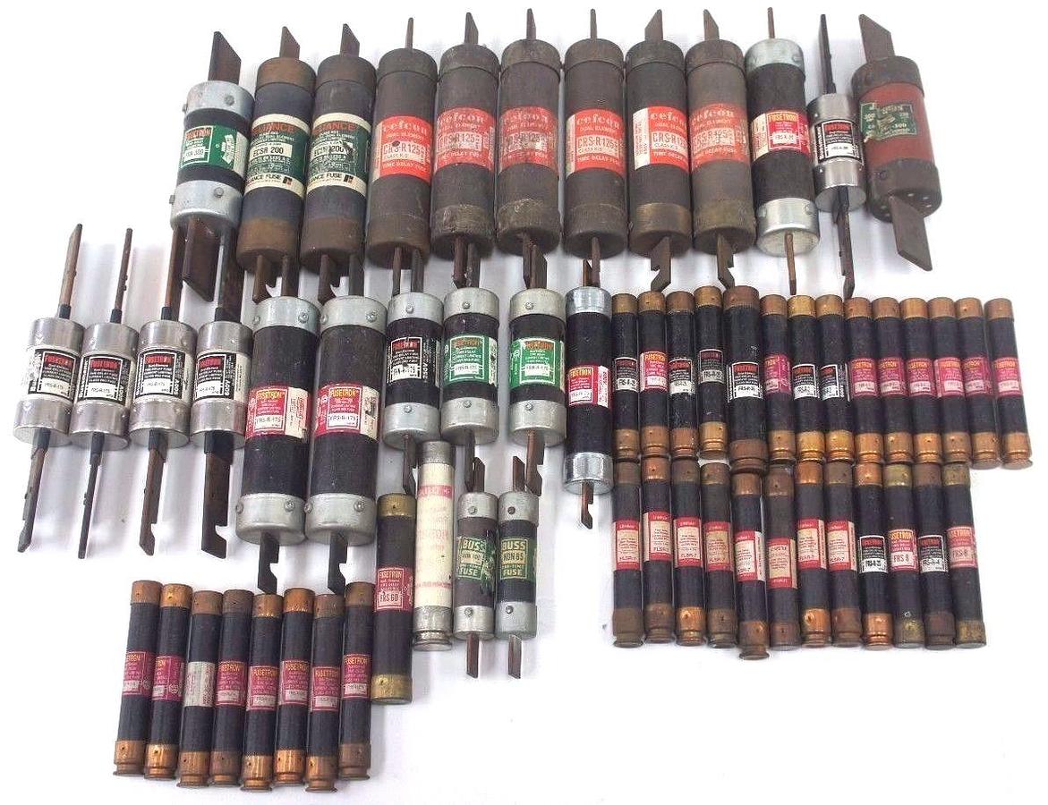 Used LOT OF 60 ASSORTED FUSES SEE DESCRIPTION FOR FULL LIST