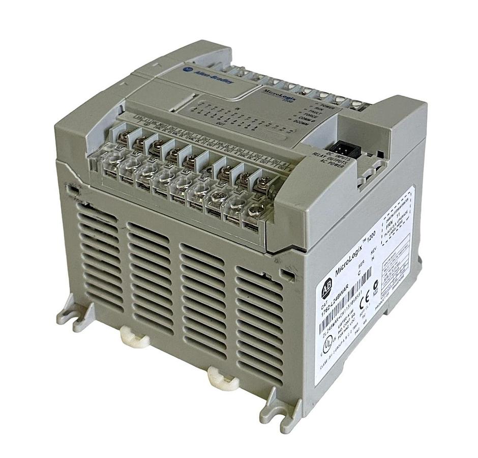 Used ALLEN BRADLEY 1762-L24BWAR /C MicroLogix 1200 24-PT CONTROLLER 1762L24BWAR