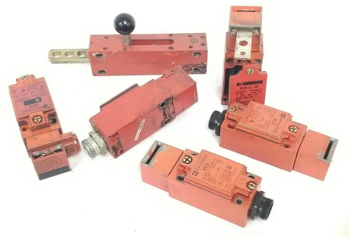 Used LOT OF TELEMECANIQUE XCS LIMIT SWITCH PARTS