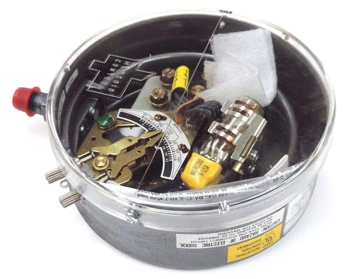 Used NIB MERCOID DA-21-127-10S PRESSURE SWITCH CONTROL DA2112710S