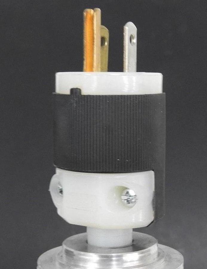 Used GENERIC AAA2-6B1 CONNECTOR AA26B1