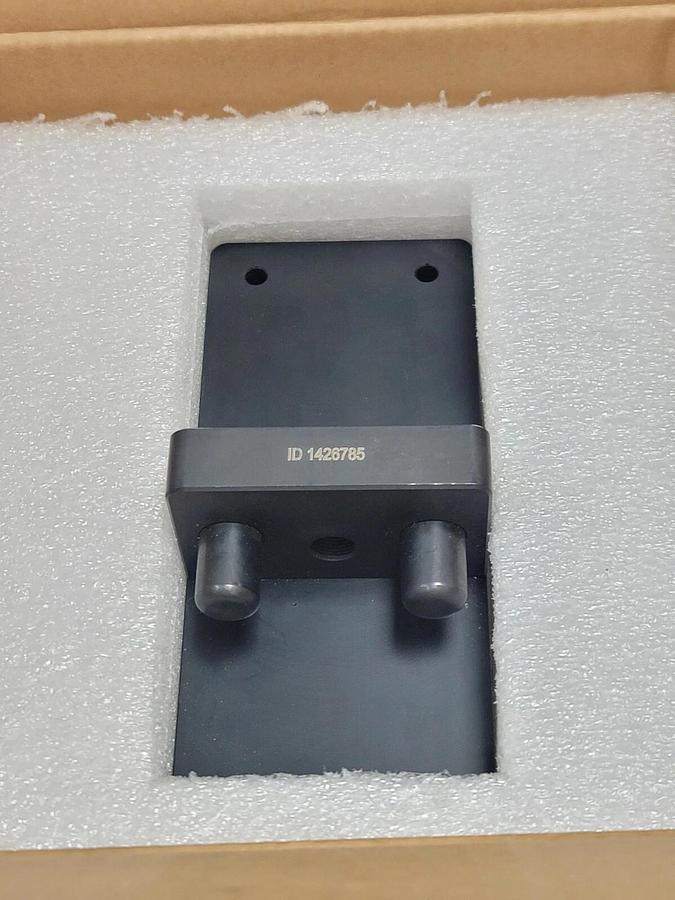 NIB UNILOCK 1426785 PNEUMATIC HAND COUPLING BRACKET